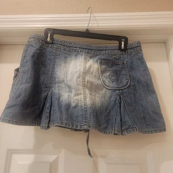 Vintage Max & Co Micro Mini Denim Skirt Size 10 - Picture 2 of 6